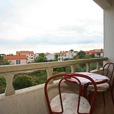 Apartment & Room Dinka, Krk Krk Town Esterno foto