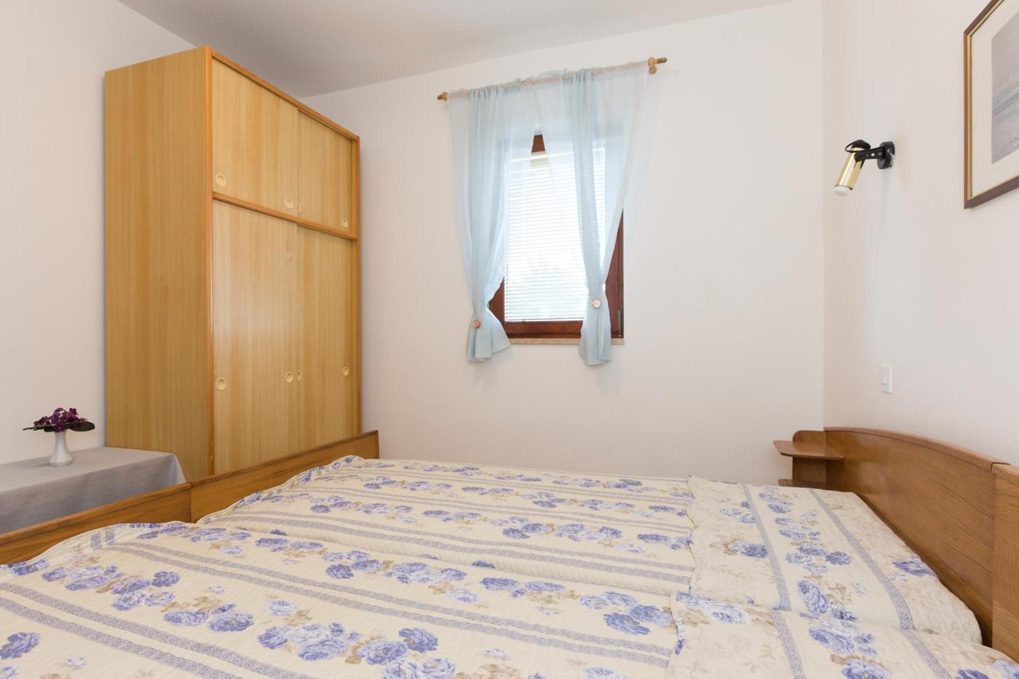 Apartment & Room Dinka, Krk Krk Town Camera foto